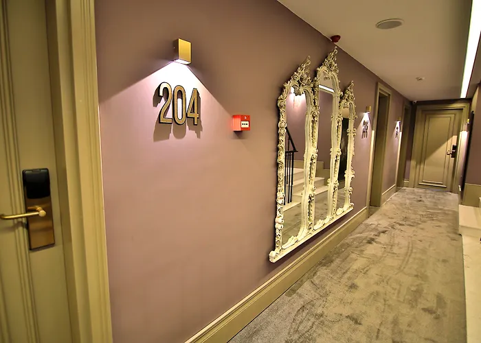 Reo Hotel